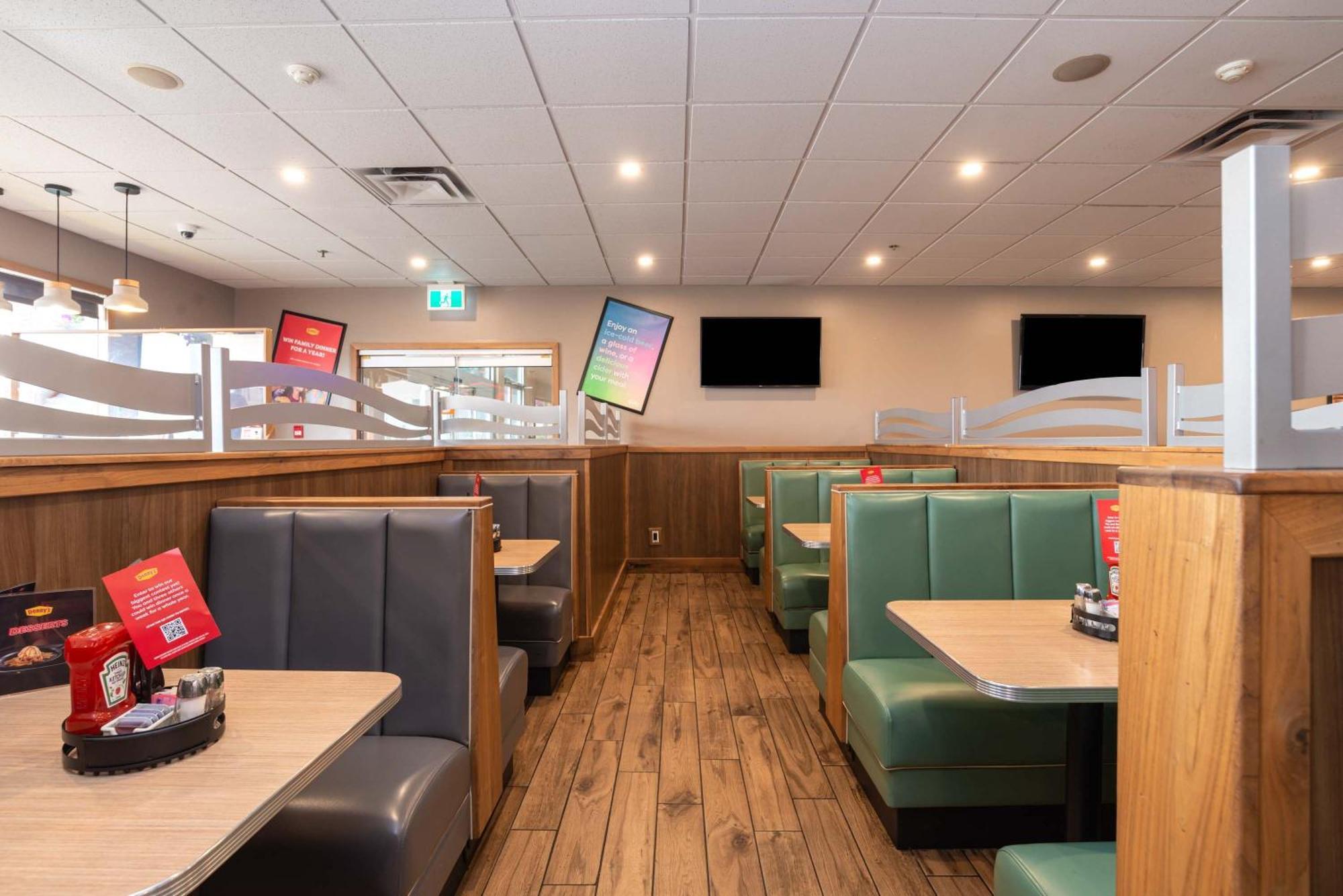Sandman Hotel Edmonton West Luaran gambar