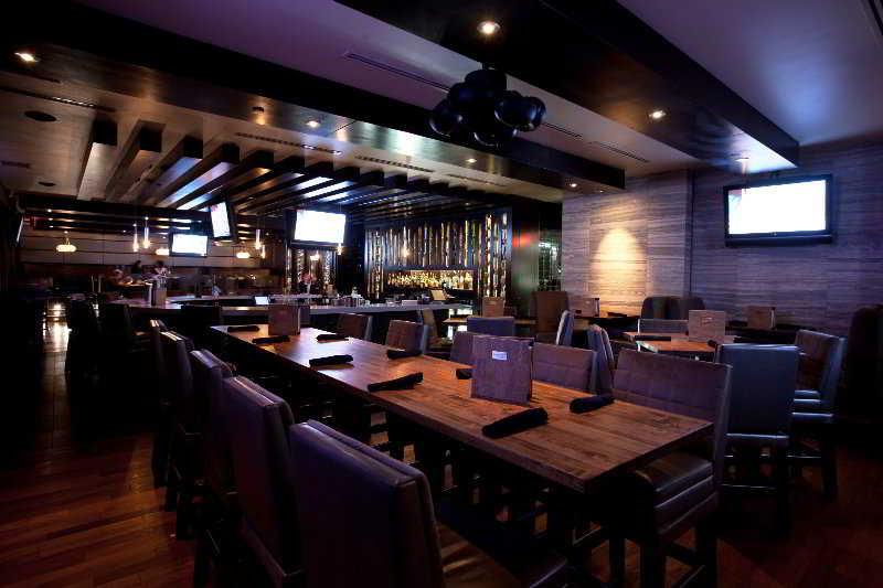 Sandman Hotel Edmonton West Restoran gambar